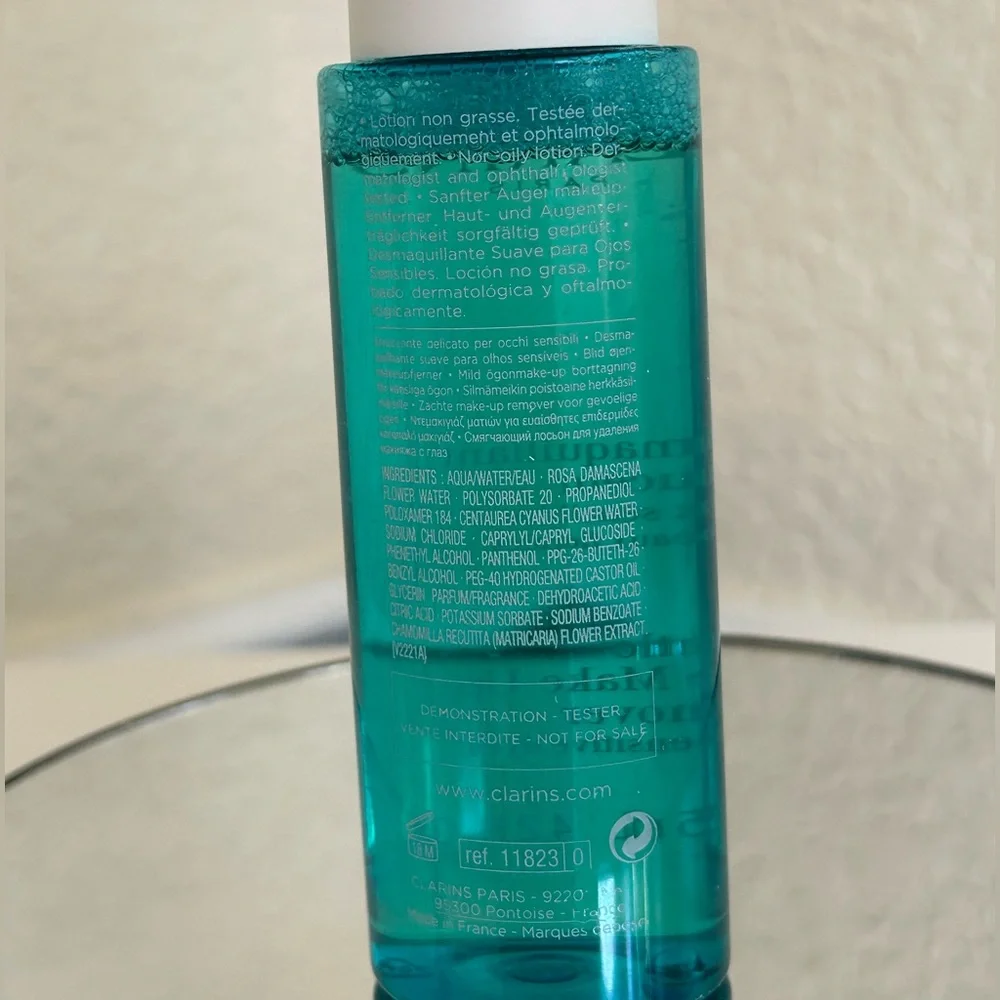 Clarins gentle eye makeup remover for sensitive eyes NEW